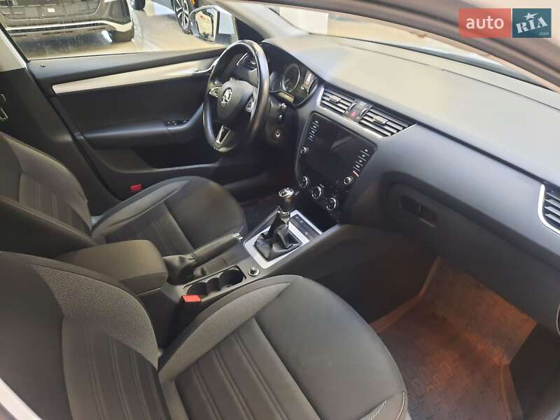Универсал Skoda Octavia 2017 в Хмельницком фото 12 Универсал Skoda Octavia 2017 в Хмельницком
