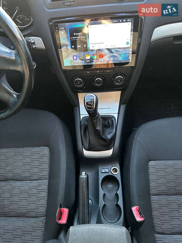 Универсал Skoda Octavia 2011 в Каменском