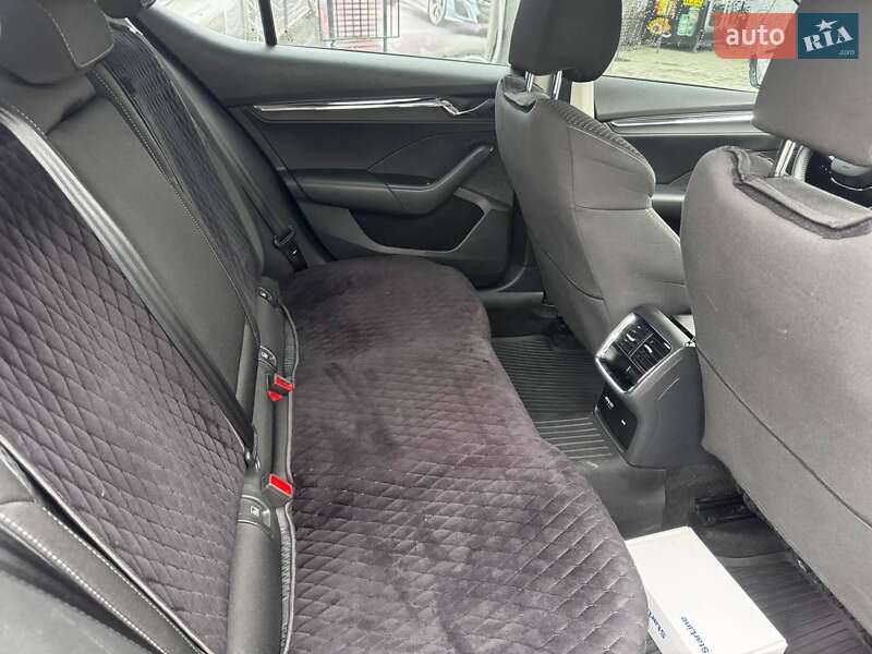 Лифтбек Skoda Octavia 2020 в Ивано-Франковске