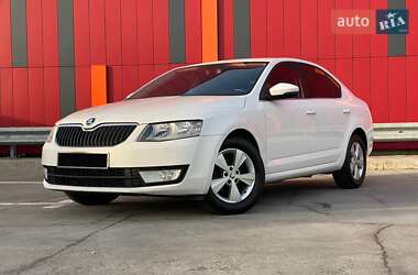 Ліфтбек Skoda Octavia 2015 в Києві