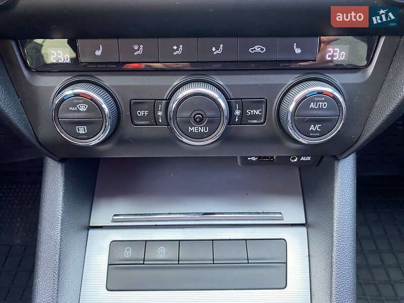 Ліфтбек Skoda Octavia 2015 в Києві фото 38 Ліфтбек Skoda Octavia 2015 в Києві