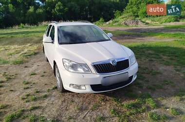 Универсал Skoda Octavia 2011 в Александрие