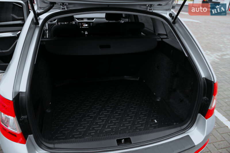 Універсал Skoda Octavia 2017 в Дніпрі