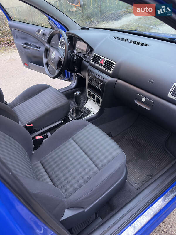 Лифтбек Skoda Octavia 2004 в Збараже