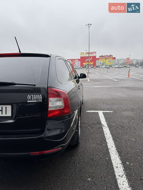Універсал Skoda Octavia 2010 в Рівному