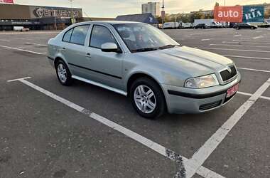 Ліфтбек Skoda Octavia 2010 в Києві