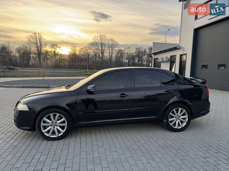Ліфтбек Skoda Octavia 2006 в Чернівцях
