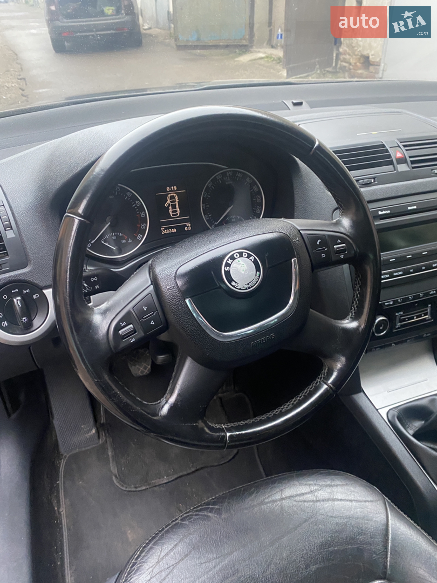 2013 Skoda Octavia - мініатюра 33