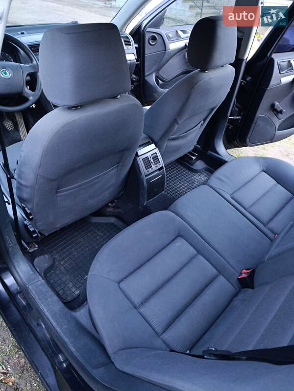 Универсал Skoda Octavia 2005 в Надворной