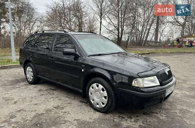 Универсал Skoda Octavia 2003 в Золочеве