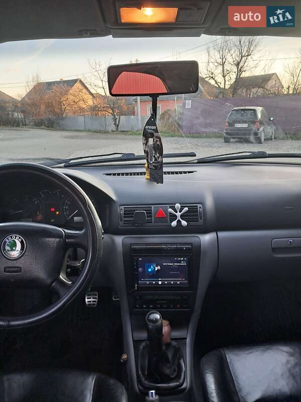 Ліфтбек Skoda Octavia 1999 в Ужгороді