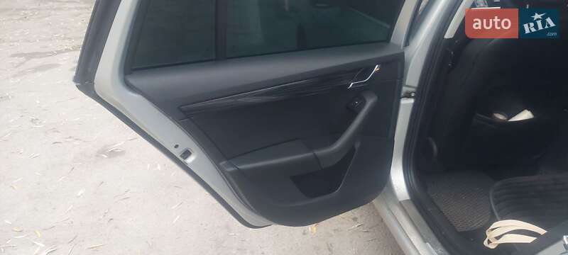 Универсал Skoda Octavia 2019 в Днепре