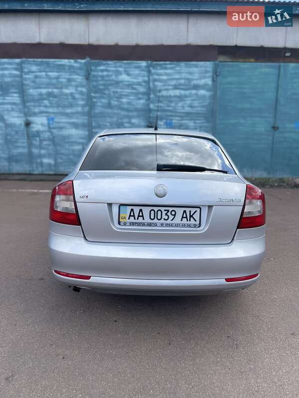 Ліфтбек Skoda Octavia 2010 в Києві фото 3 Ліфтбек Skoda Octavia 2010 в Києві