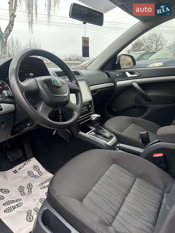 Лифтбек Skoda Octavia 2011 в Смеле
