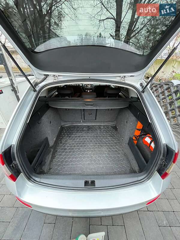 Універсал Skoda Octavia 2016 в Рівному