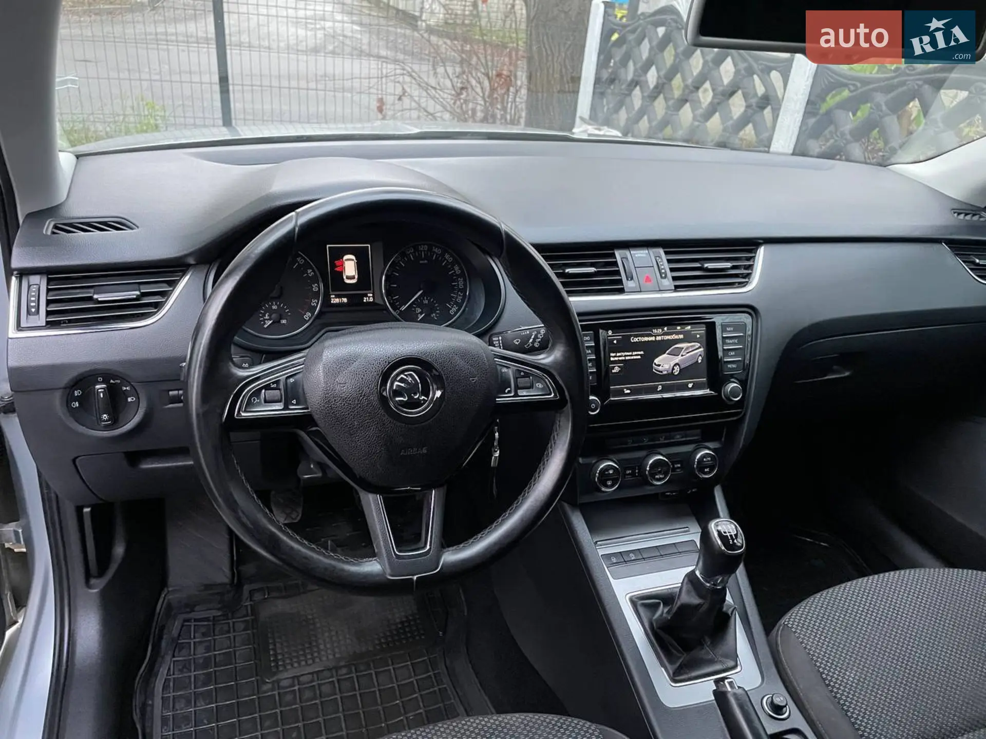 2016 Skoda Octavia - мініатюра 20