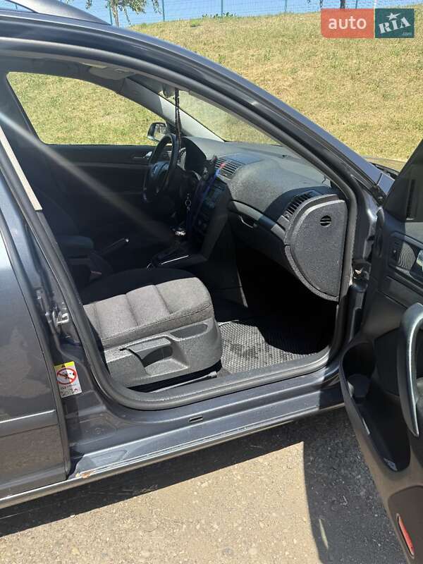 Универсал Skoda Octavia 2007 в Кицмани