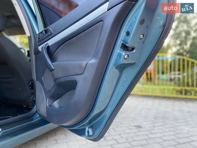 Универсал Skoda Octavia 2006 в Владимире