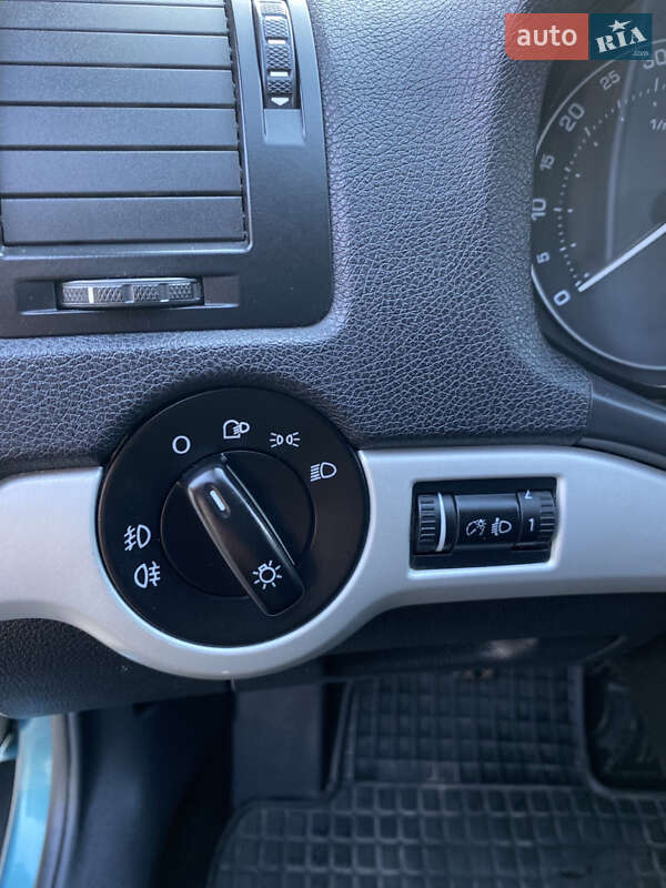 Универсал Skoda Octavia 2006 в Владимире