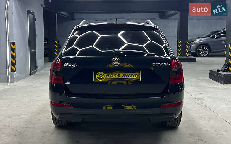 Універсал Skoda Octavia 2016 в Чернівцях