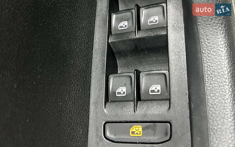 Універсал Skoda Octavia 2016 в Чернівцях