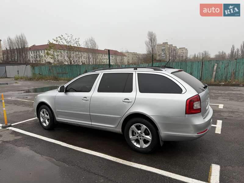 Skoda Octavia 2012 Skoda Octavia 2012