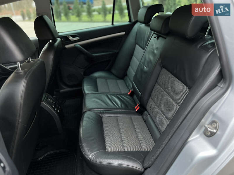 Универсал Skoda Octavia 2011 в Луцке