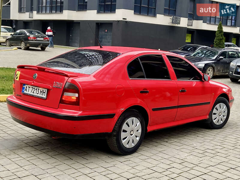 Лифтбек Skoda Octavia 2000 в Ивано-Франковске