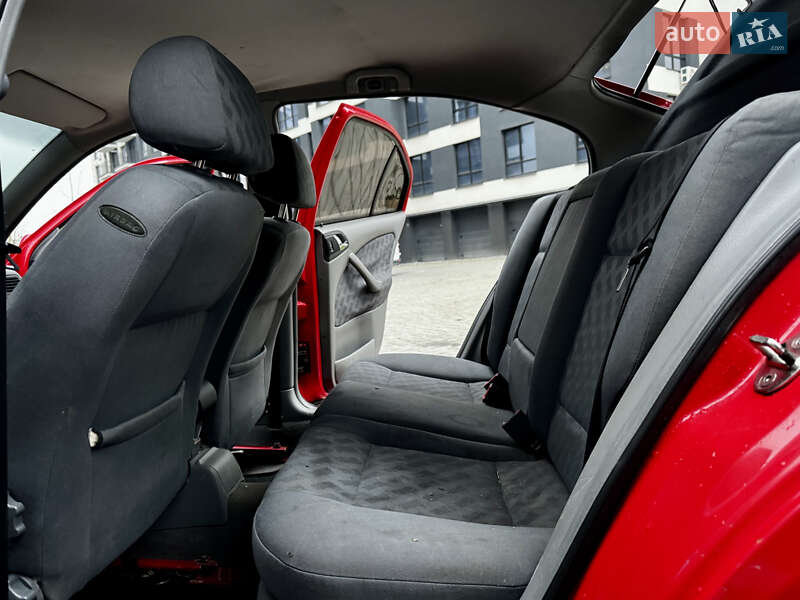 Лифтбек Skoda Octavia 2000 в Ивано-Франковске