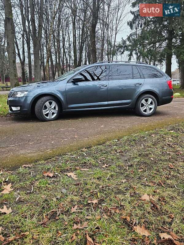 Универсал Skoda Octavia 2014 в Ивано-Франковске