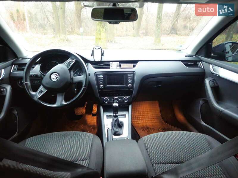 Универсал Skoda Octavia 2014 в Ивано-Франковске