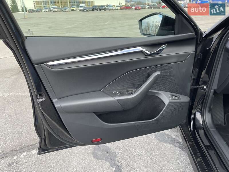 Универсал Skoda Octavia 2021 в Черновцах