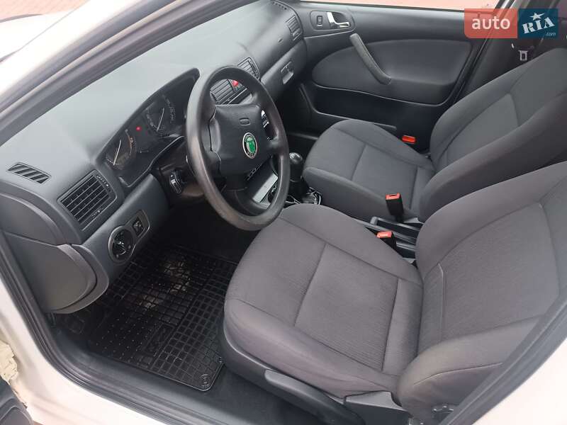 Универсал Skoda Octavia 2009 в Ровно фото 15 Универсал Skoda Octavia 2009 в Ровно