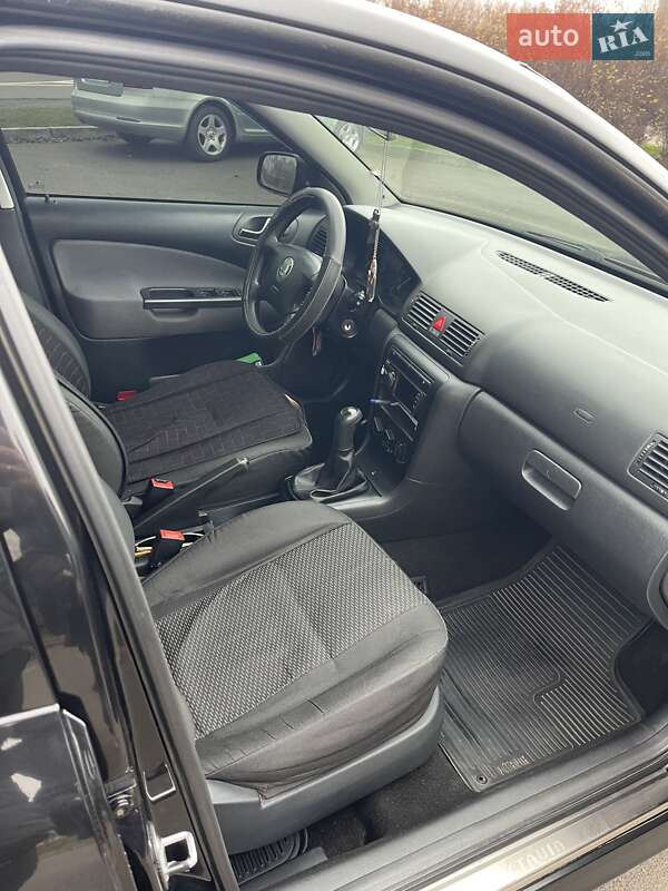 Ліфтбек Skoda Octavia 2007 в Кривому Розі фото 7 Ліфтбек Skoda Octavia 2007 в Кривому Розі