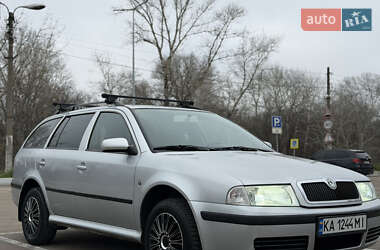 Універсал Skoda Octavia 2009 в Києві