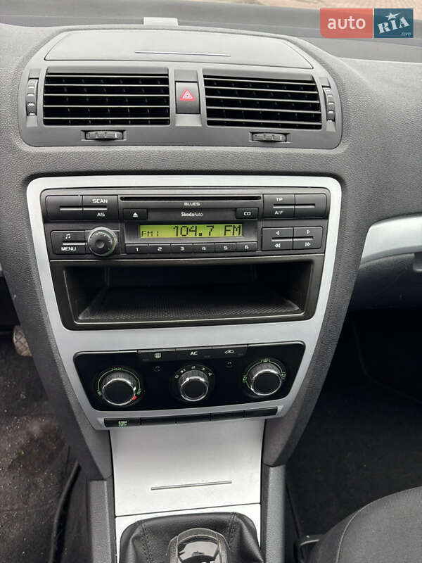 Универсал Skoda Octavia 2009 в Львове фото 21 Универсал Skoda Octavia 2009 в Львове