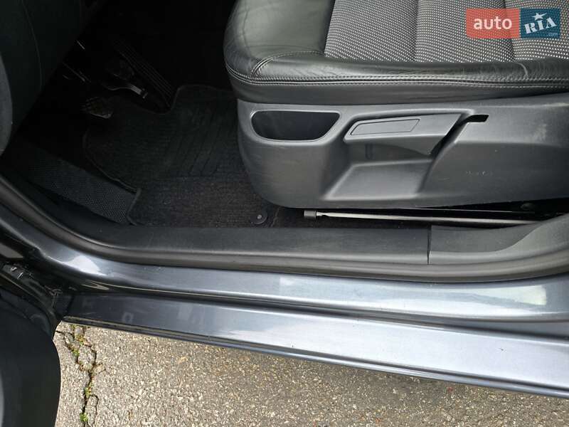 Универсал Skoda Octavia 2011 в Полтаве