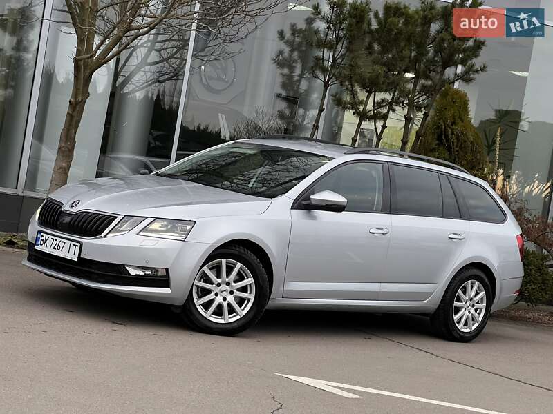 Универсал Skoda Octavia 2017 в Ровно