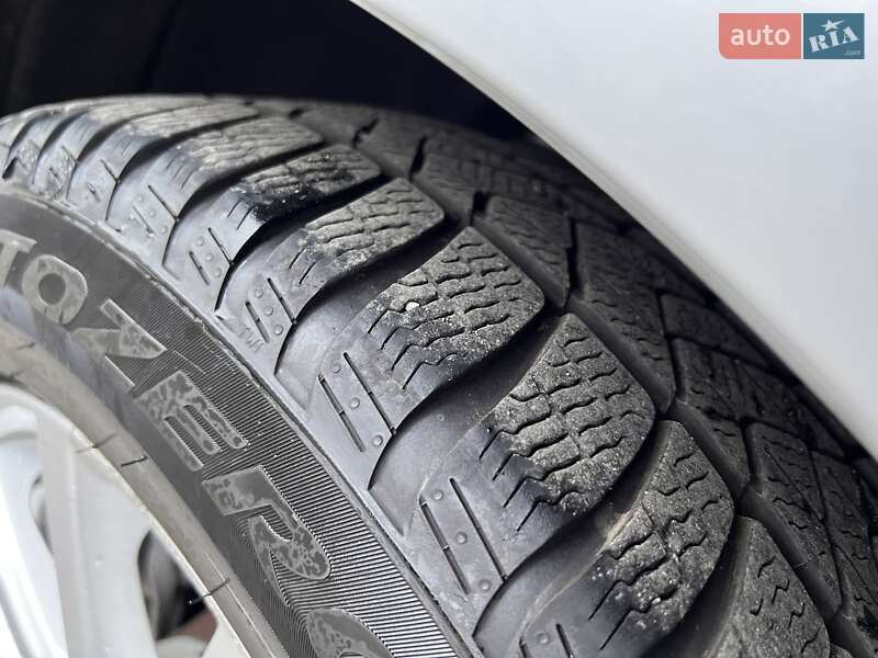 Универсал Skoda Octavia 2017 в Ровно