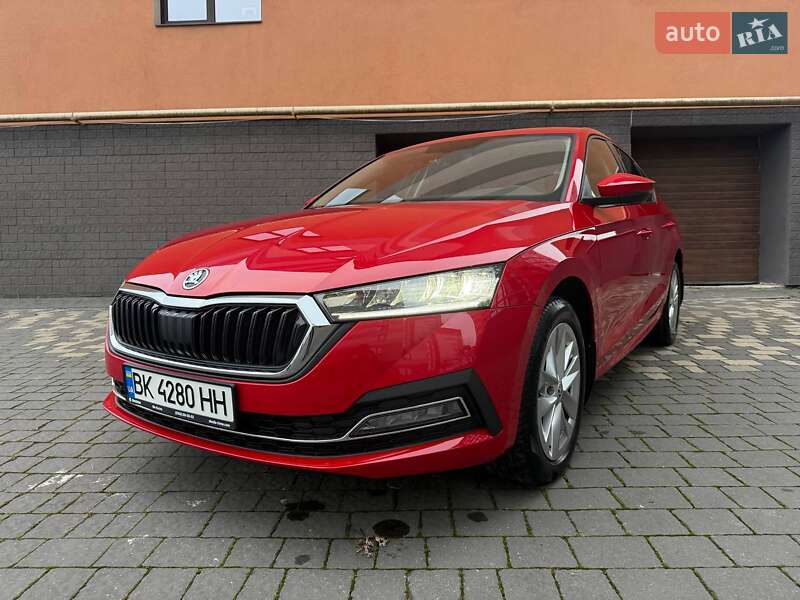 Ліфтбек Skoda Octavia 2021 в Івано-Франківську