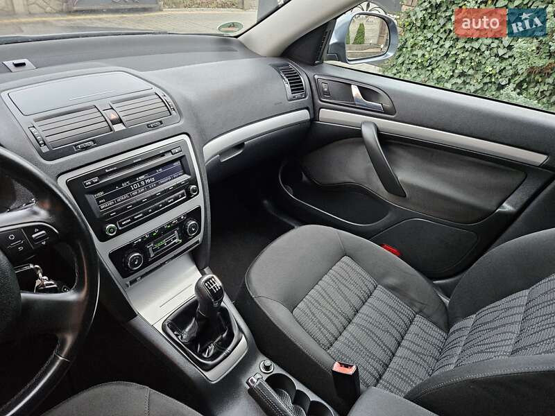 Универсал Skoda Octavia 2009 в Луцке фото 21 Универсал Skoda Octavia 2009 в Луцке
