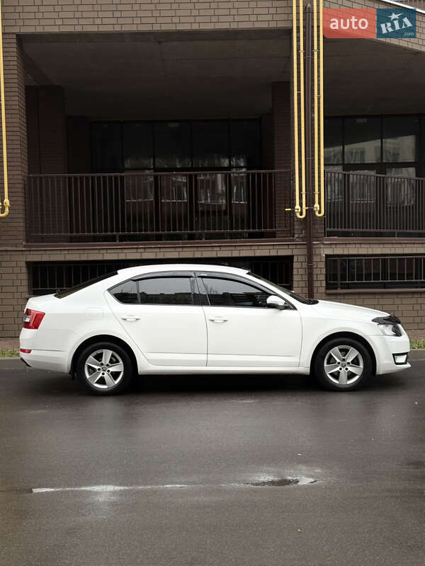Лифтбек Skoda Octavia 2014 в Киеве