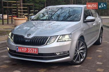 Лифтбек Skoda Octavia 2018 в Стрые