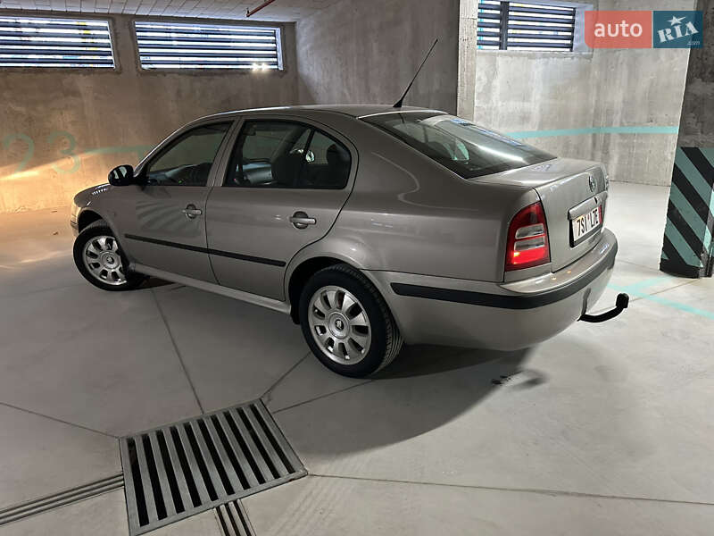 Skoda Octavia 2010 Skoda Octavia 2010