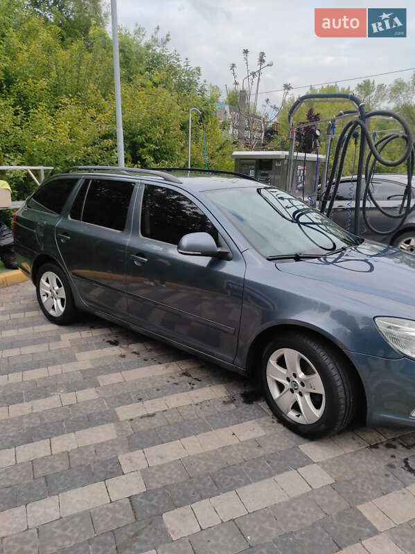 Универсал Skoda Octavia 2009 в Львове фото 12 Универсал Skoda Octavia 2009 в Львове