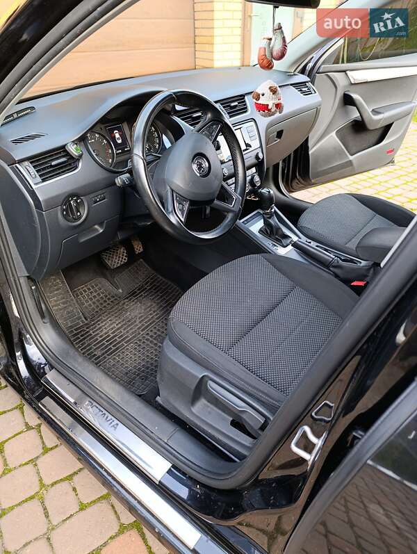 Лифтбек Skoda Octavia 2015 в Житомире
