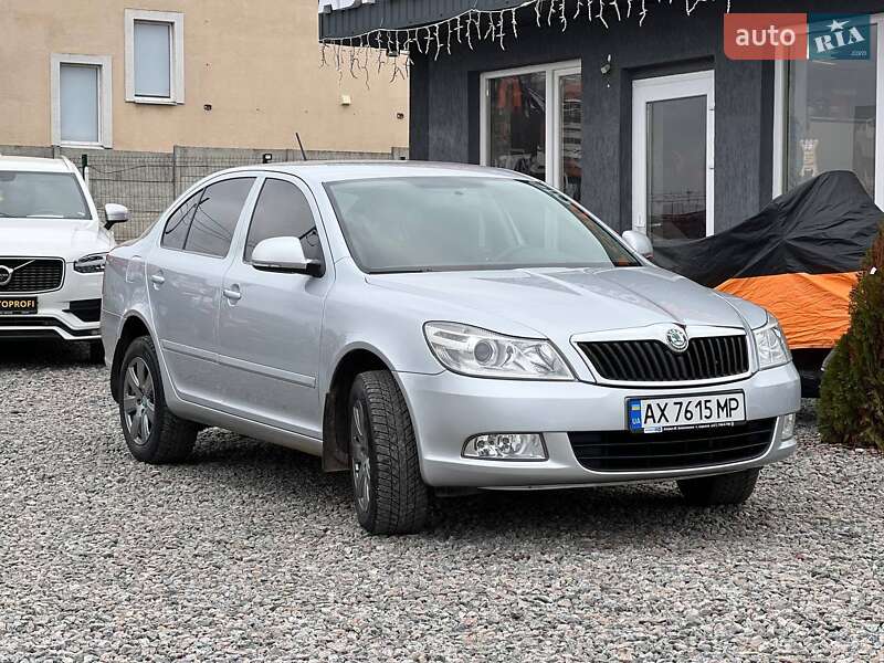 Лифтбек Skoda Octavia 2010 в Харькове