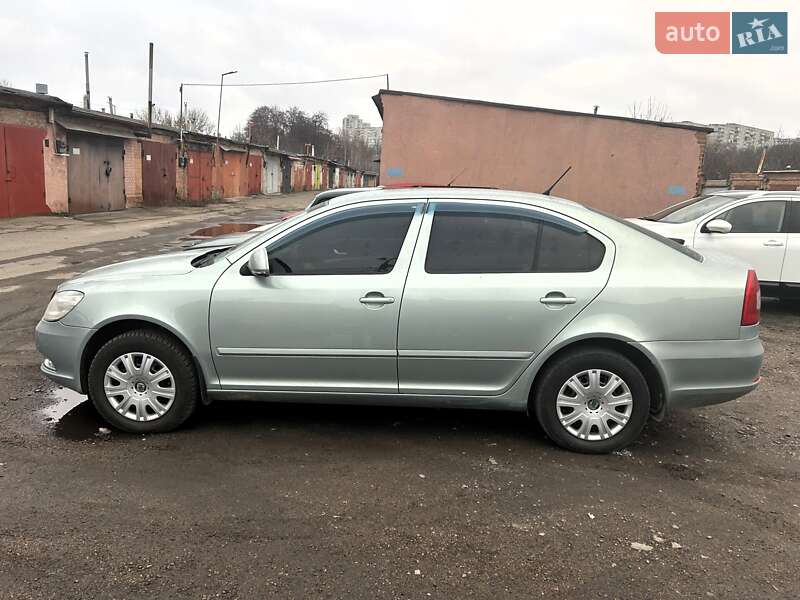 Skoda Octavia 2011 Skoda Octavia 2011