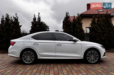 Лифтбек Skoda Octavia 2020 в Ужгороде