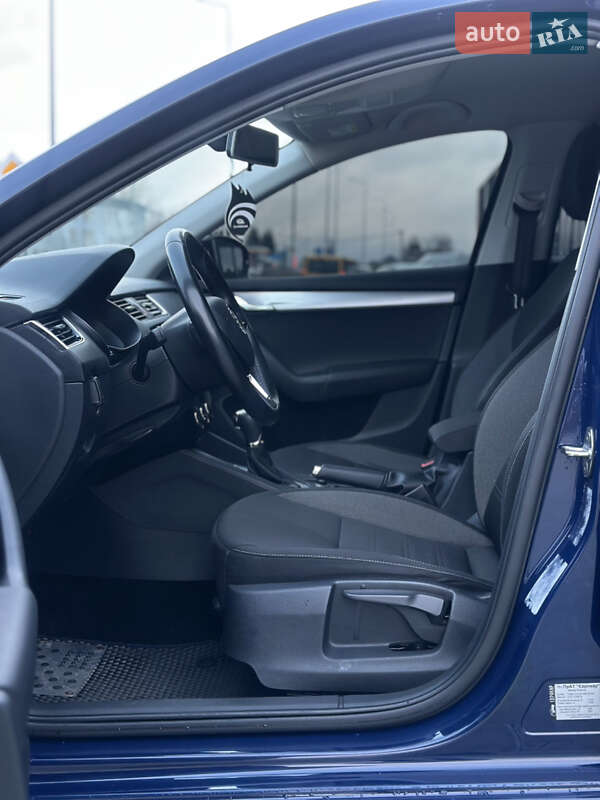 Лифтбек Skoda Octavia 2017 в Тернополе